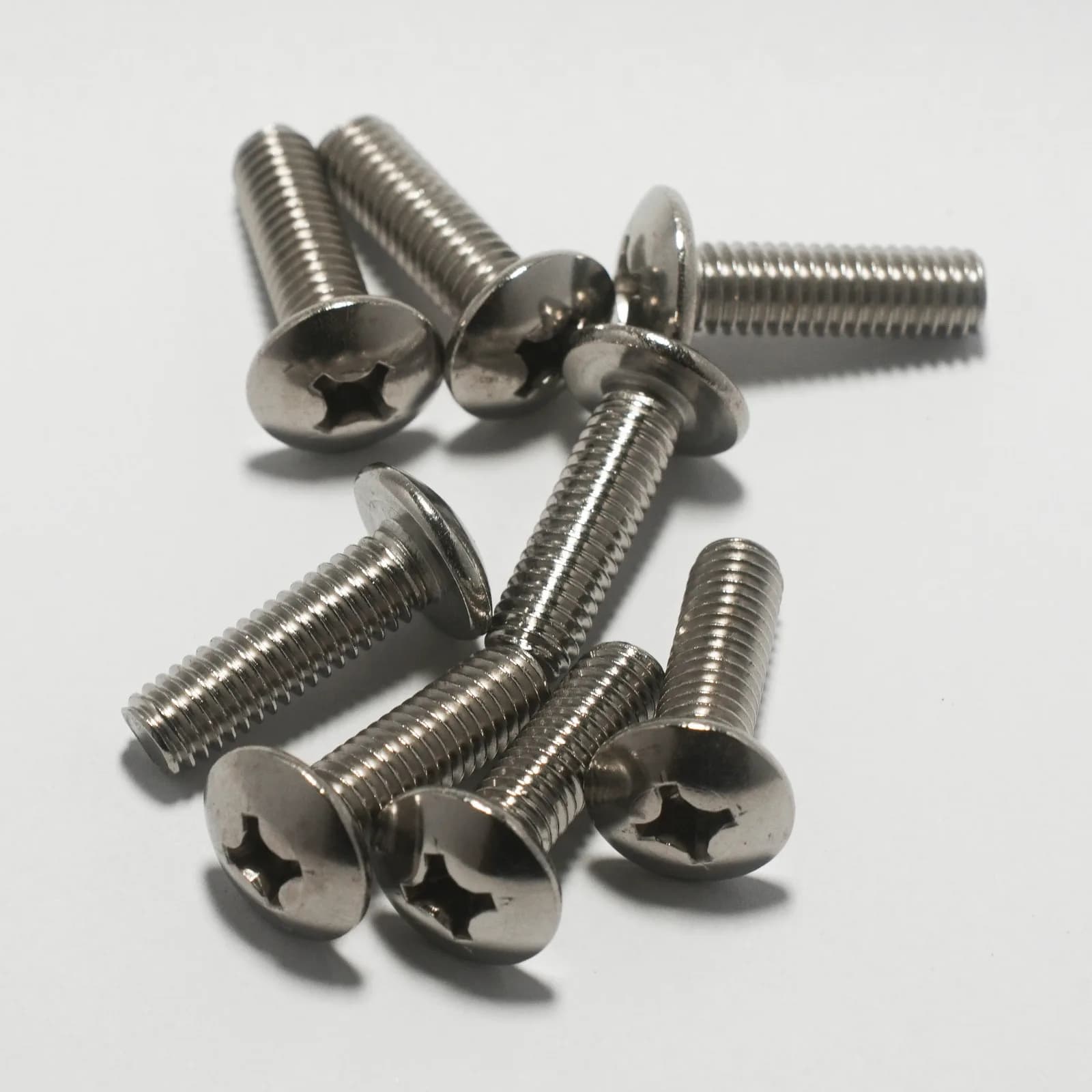 304 Stainless Steel Truss Head Screws, product photograph 1
