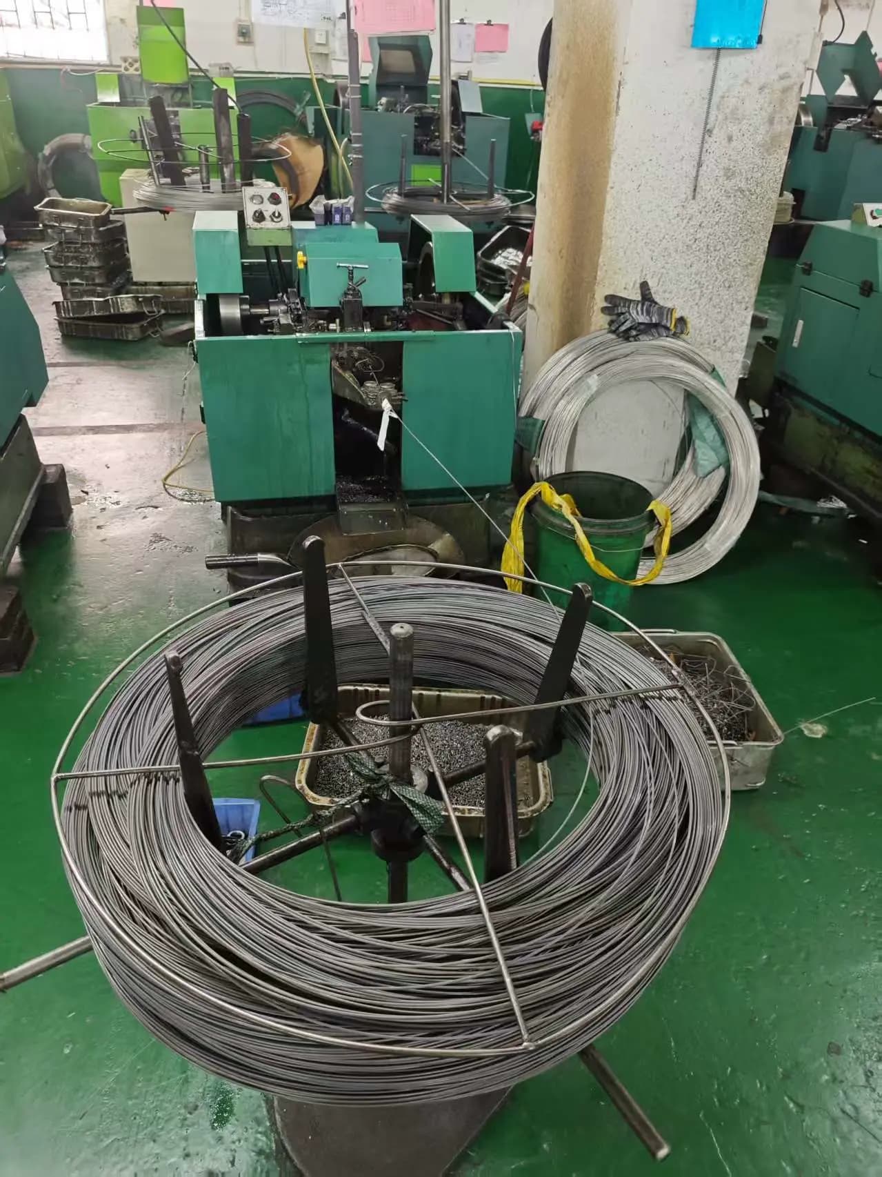 Wire feed and equipment